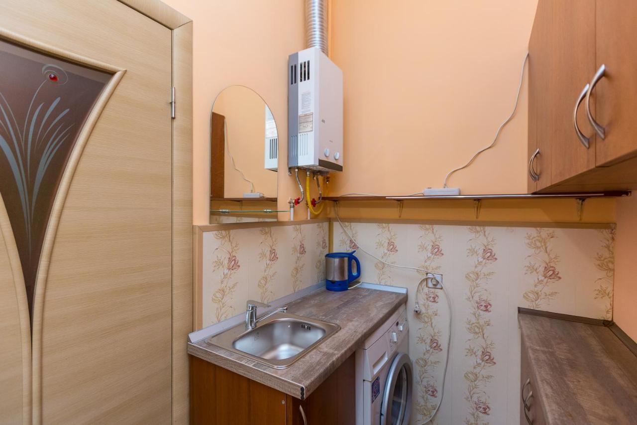 Квартира В Центрі Подобово На Вулиці Коперника 26 Біля Палацу Мистецтв Lviv Dış mekan fotoğraf