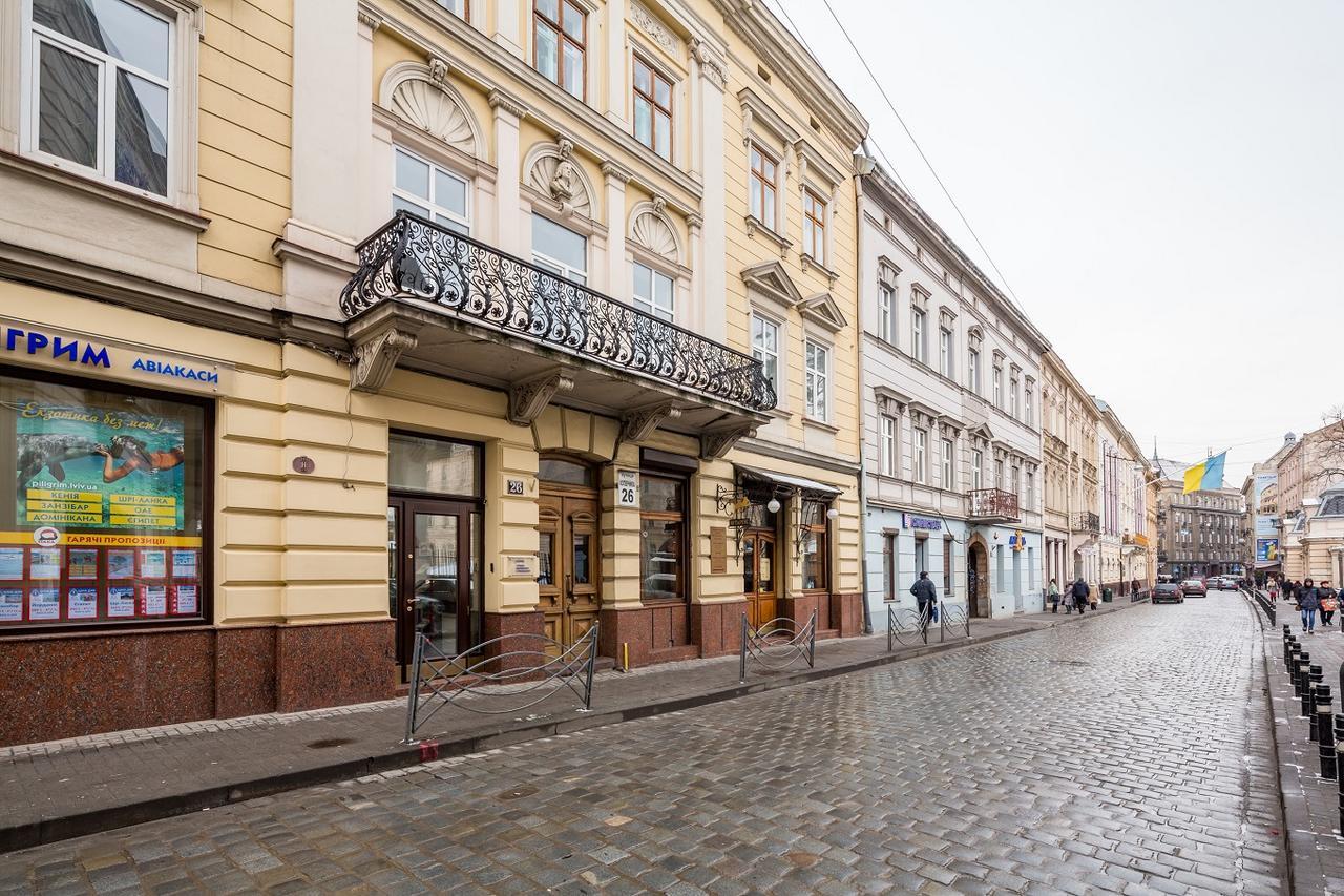 Квартира В Центрі Подобово На Вулиці Коперника 26 Біля Палацу Мистецтв Lviv Dış mekan fotoğraf